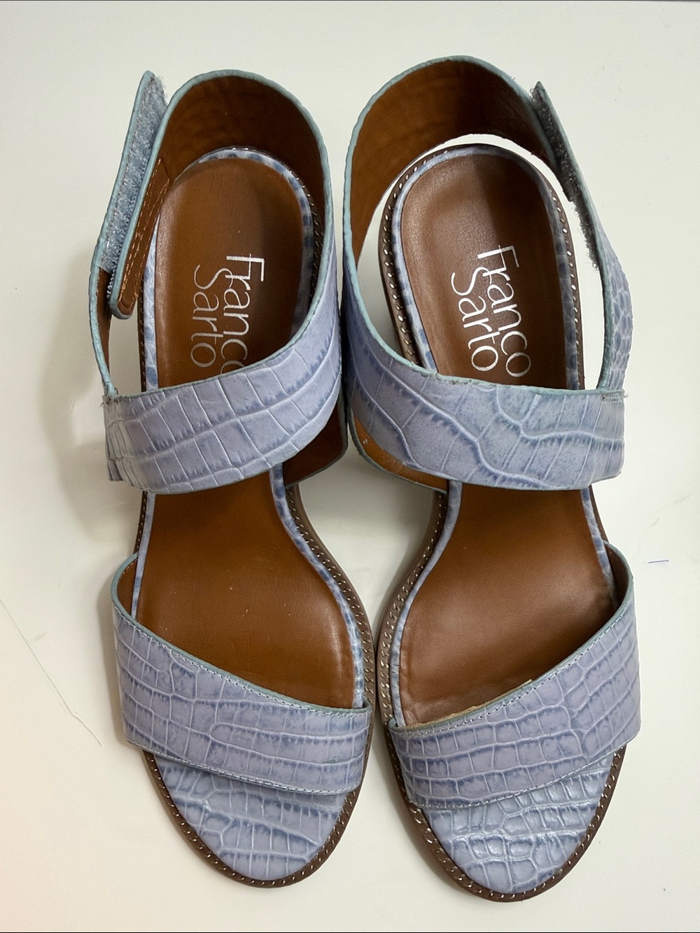 Franco Sarto Women's Pale Blue Croc-Embossed Strap Sandals SZ 6.5